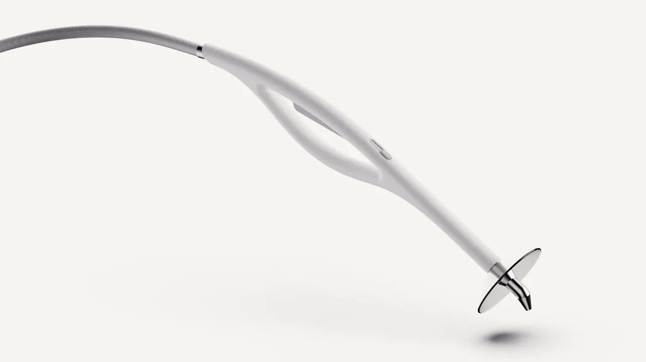 The RIMLY wand with its braided hose